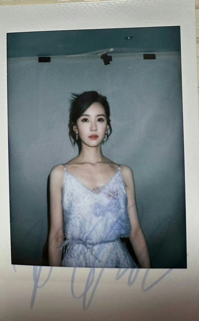 陈都灵  拍立得陈都灵陈都灵楚朝