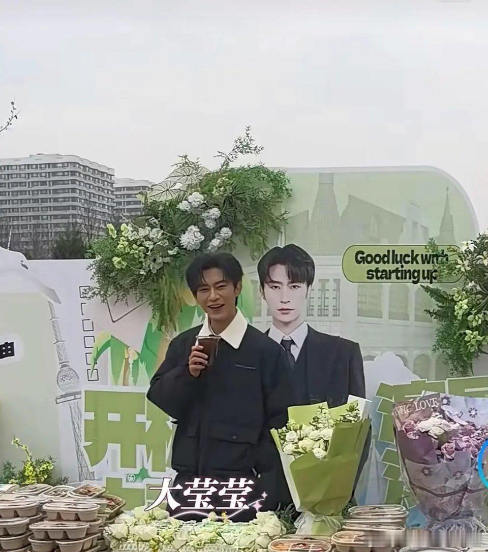 是一个人吗？p的有点狠 