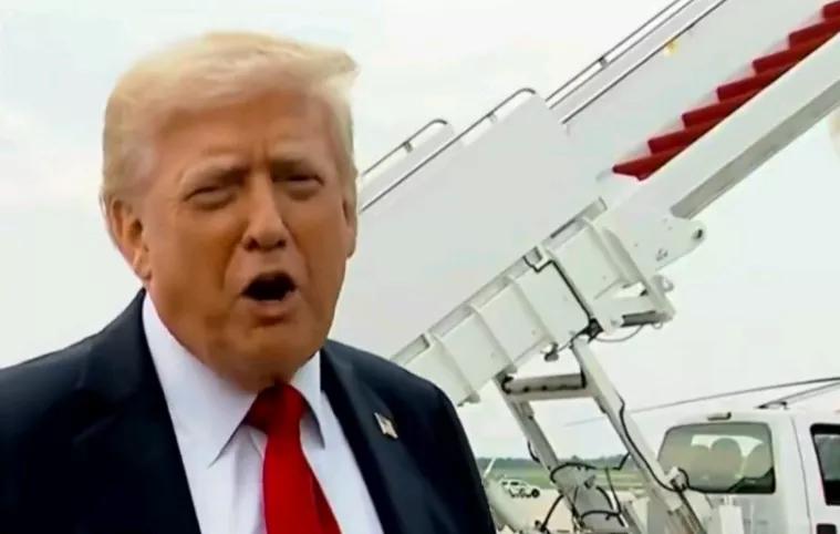 美联社消息，当地时间7日，美国总统特朗普宣布，委内瑞拉通过美方销售所得的石油收入