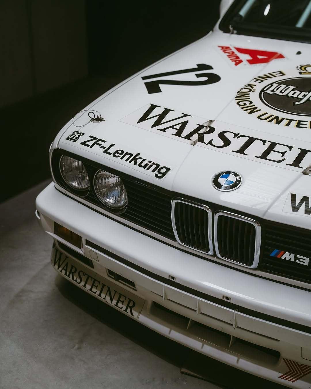 BMWClassic  E30 M3 DTM