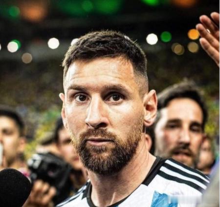 英超联赛的门面：哈兰德西甲联赛的门面：姆巴佩意甲联赛的门面：莫德里奇德甲联赛的门