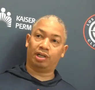 为什么保罗情况是无法调和的？泰伦-卢：你得去问弗兰克新赛季篮不住我的观赛搭子