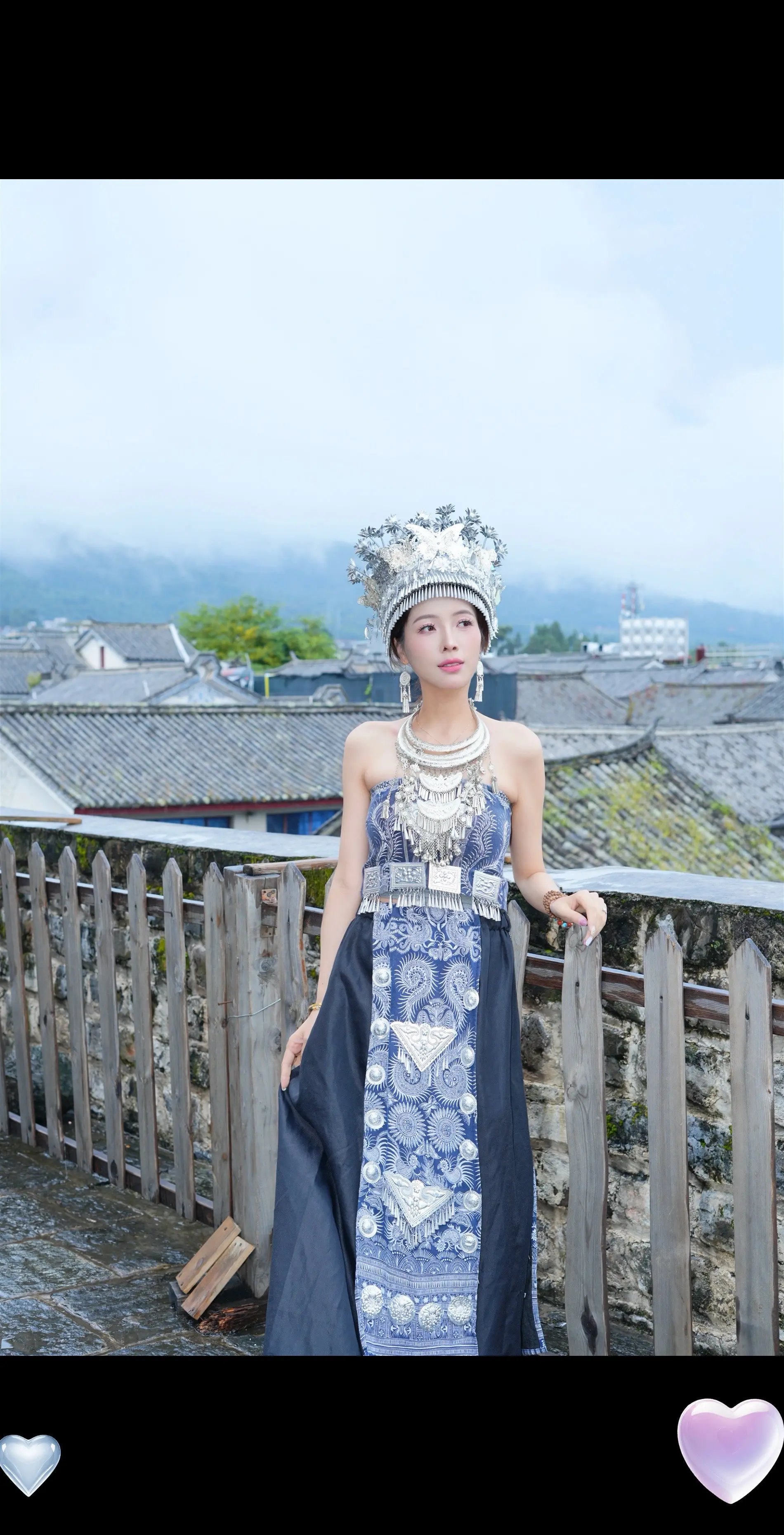 哈哈哈体验了一把名族风。山里的女人😂