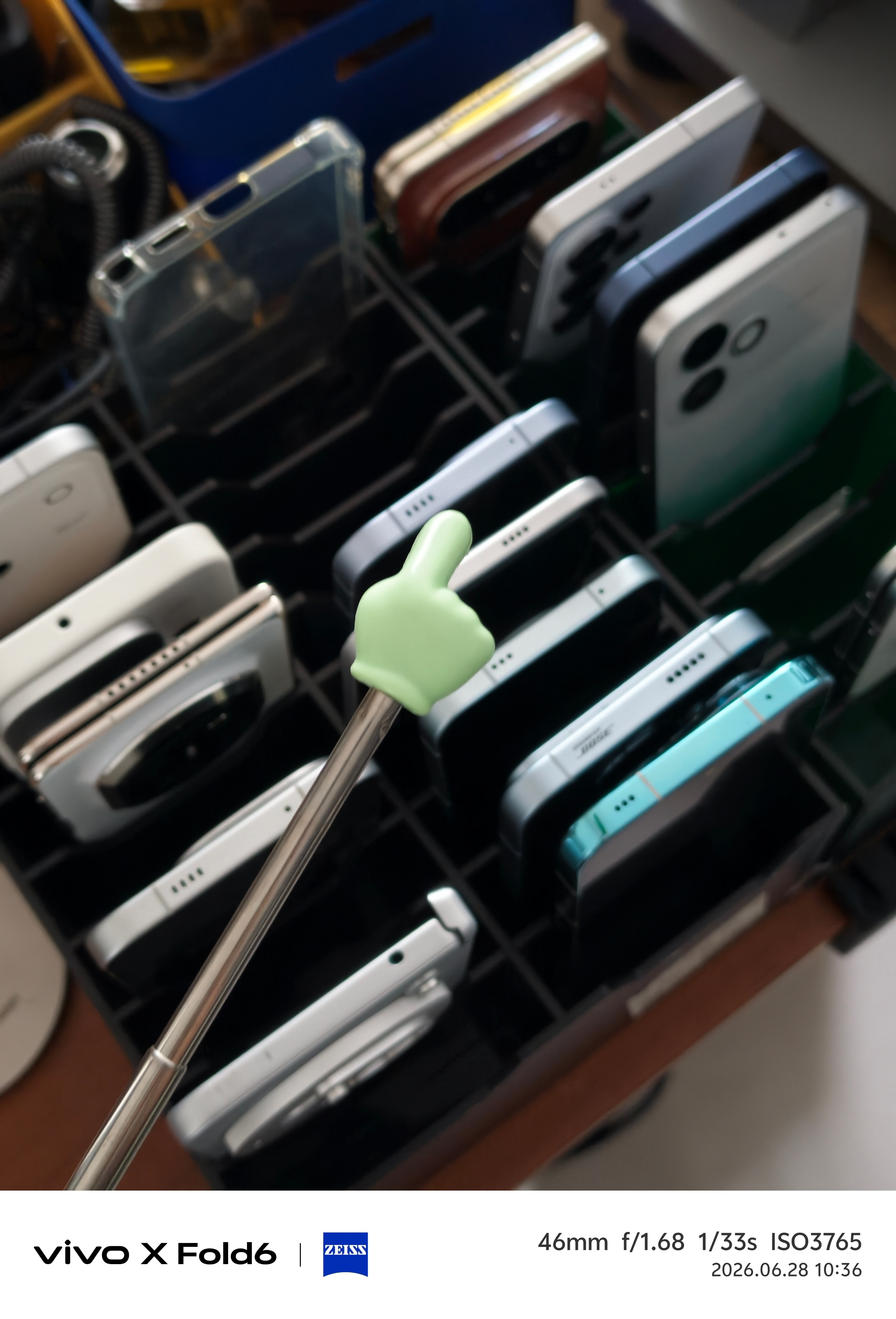 想抽一台手机给大家，不知道大家想要什么手机啊？