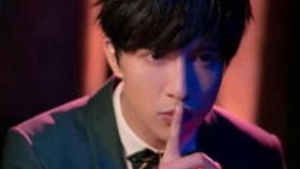 你知道吗？薛之谦在娱乐圈的人缘那可是相当不错。舞台上他是才华横溢的歌手，用一首首