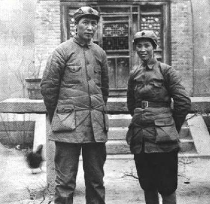 1939年，贺子珍知道毛主席再婚后失魂落魄，她找到周总理评理，周总理说了这样一番