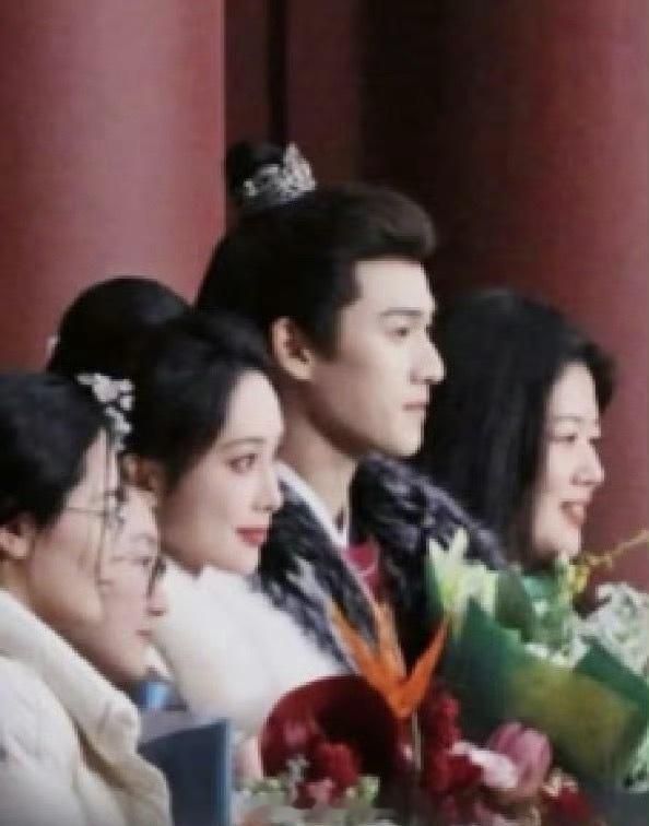 孟子义、李昀锐尚公主杀青同框物料，好配的两个人！ 