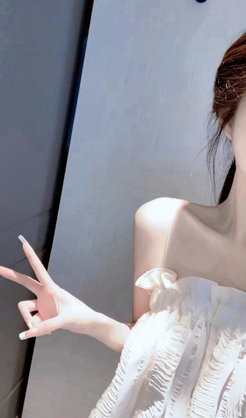 我上哪去找一个 不赌博 不聊骚 抽烟没瘾 喝酒有度 成熟稳重 偶尔沙雕容忍我的小
