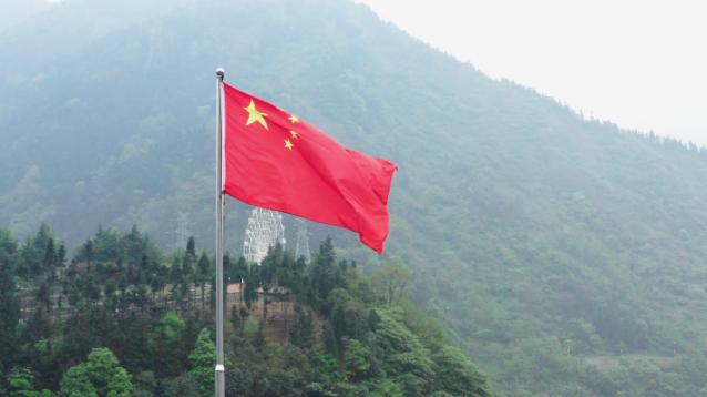 5月11日，根据华尔街日报报道，美媒称，中国的军事实力日益强大，制造业称霸全球，