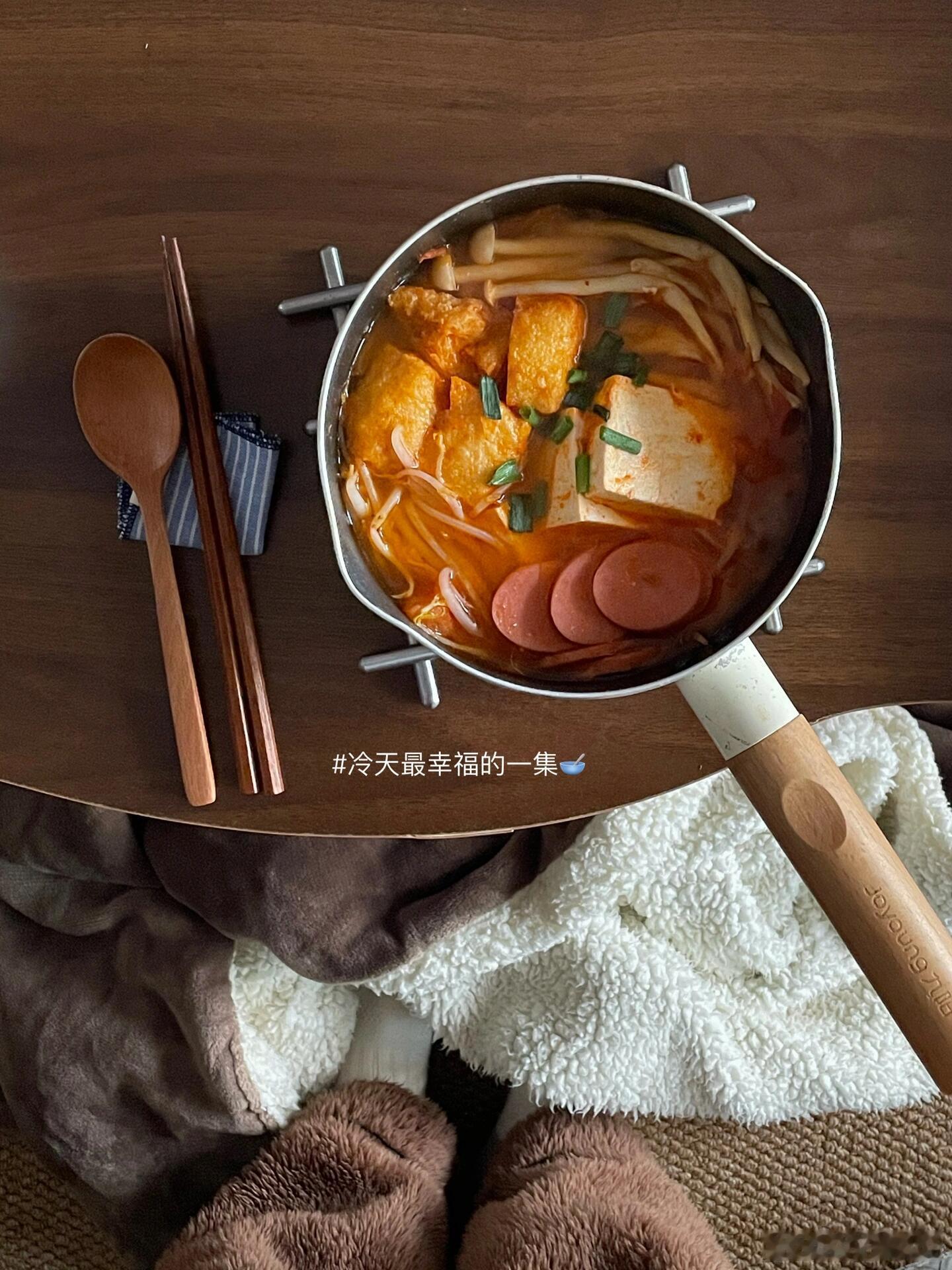 最近上海真的有点冷到我叻！给你们看看我的宅家Plog日记～仪式感拉满的Brunc