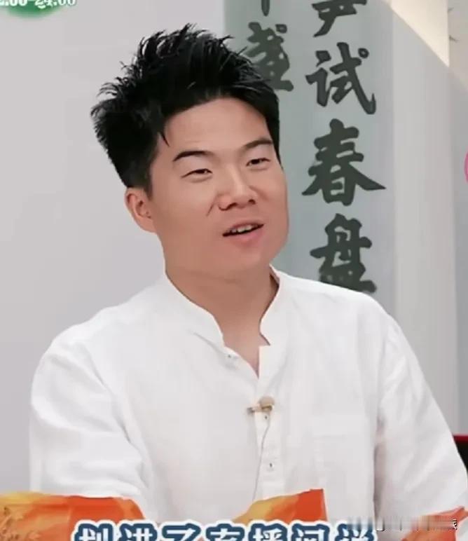 董宇辉卖货值得信赖，昨天他说，他们的货品他会让员工自己下单，抽查商家货品，有些商