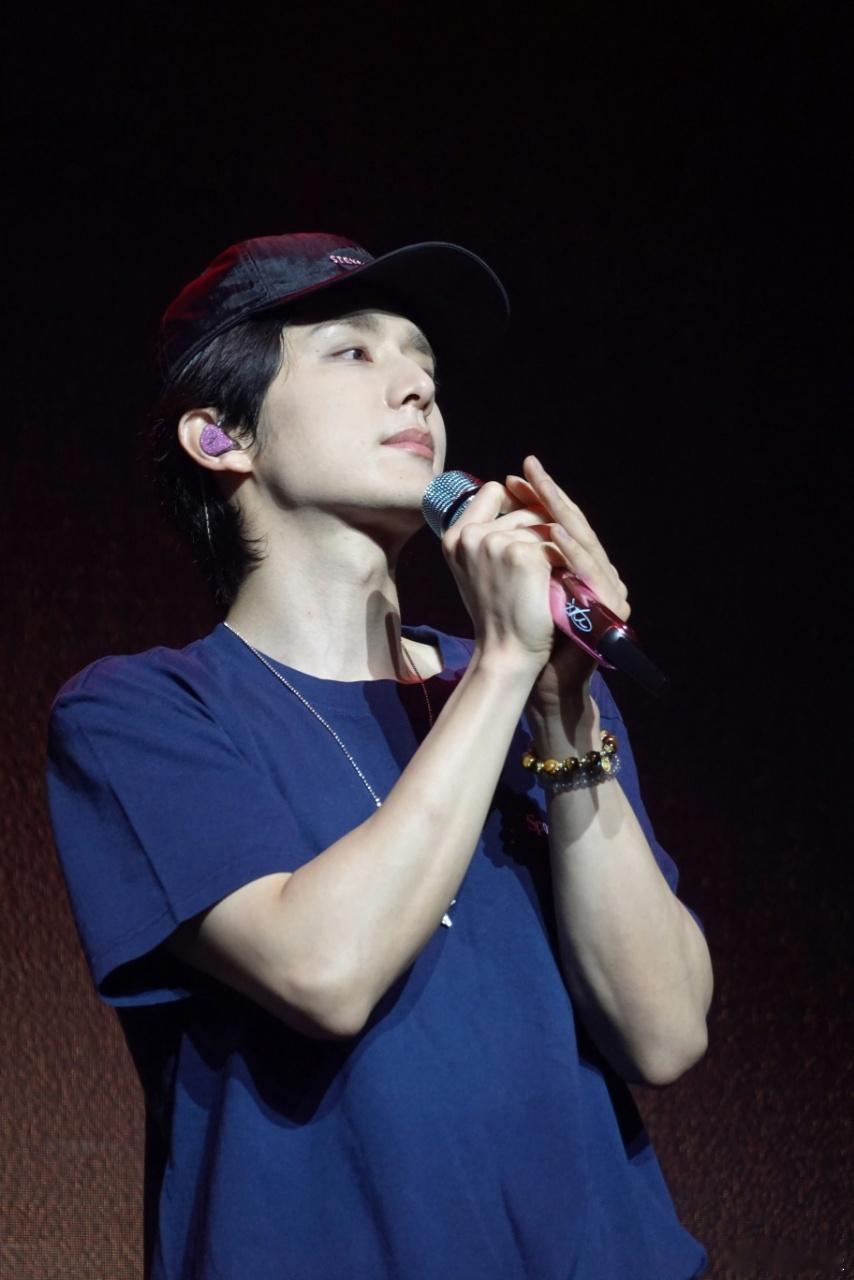 张新成你的权威我后知后觉以前只知道张新成演技好，今天才发现他的才华深不见底！演啥