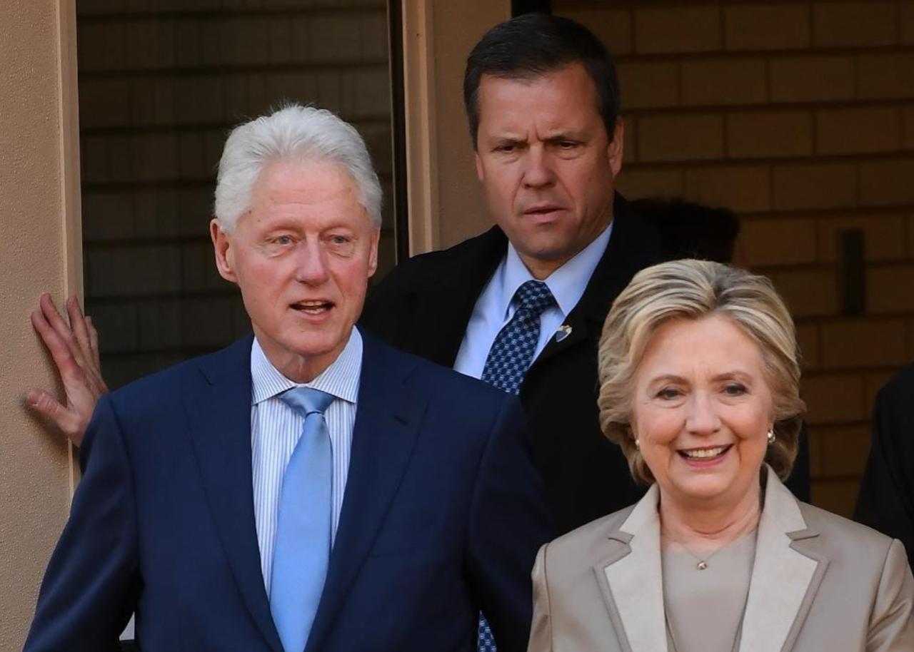 萝莉岛再出猛料！65岁希拉里被曝怀孕，细节曝光颠覆认知！


那些转载的文章提到