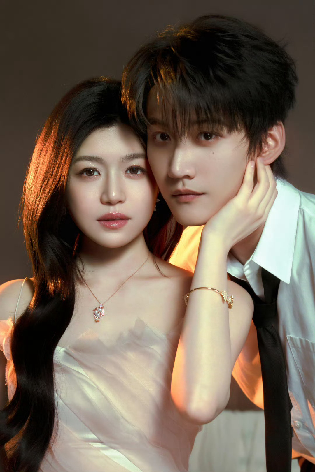 陈妍希周柯宇贴脸照陈妍希周柯宇双人照 OMG！！！ 