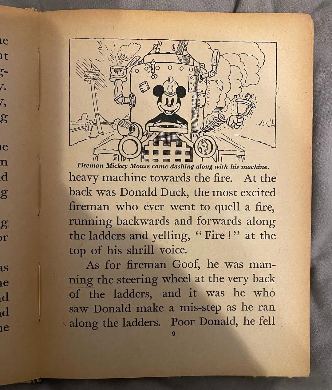 1936年米老鼠和唐老鸭老照片  "The Mickey Mouse Fire 