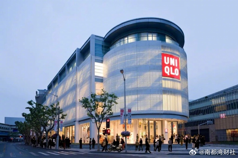 #优衣库中国称无调价计划#【#优衣库日本部分商品涨价#，优衣库中国回应：并无调价