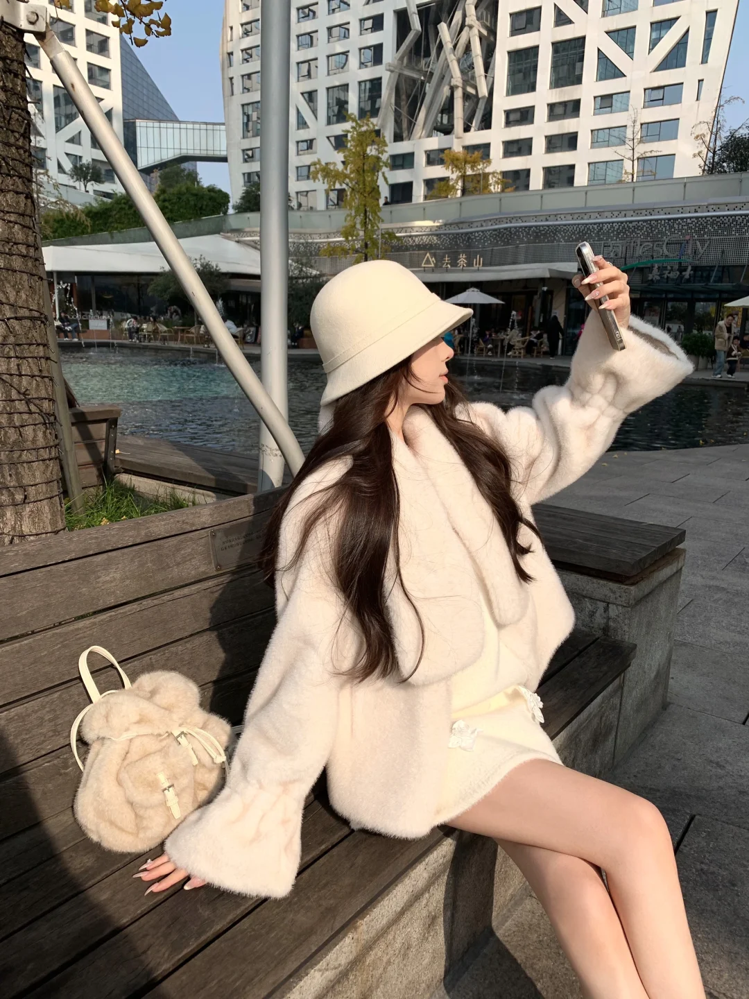 存一些松弛感拍照姿势