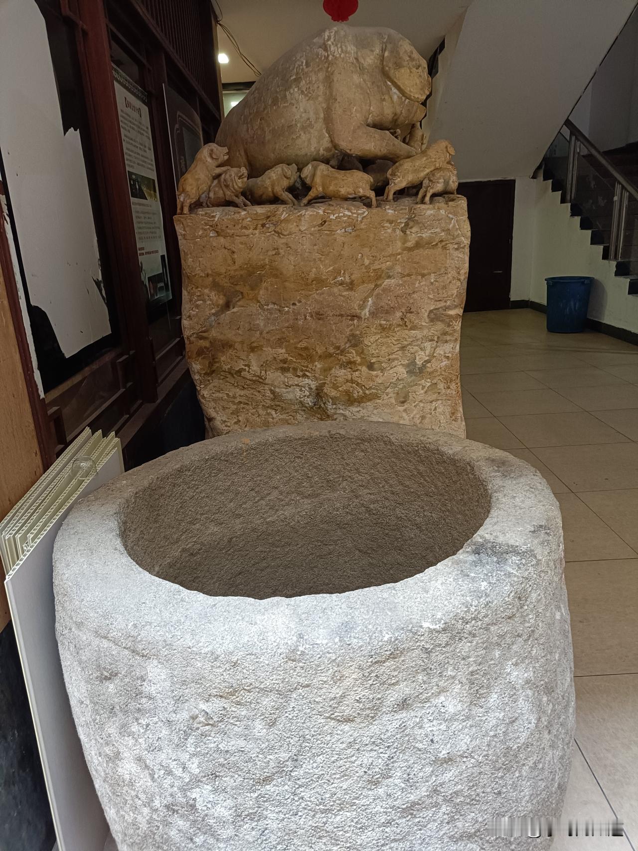 今年冬天的不同大家猜猜看，这两件是什么物件？