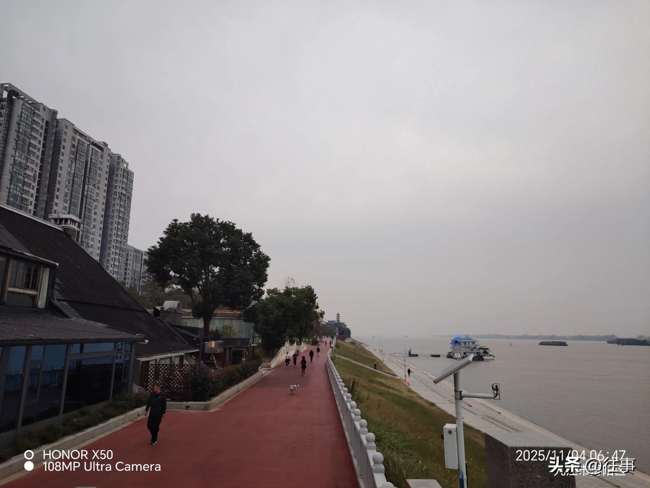 如何评价《哪吒2》获金鸡奖获得金鸡奖想必很受大家喜欢