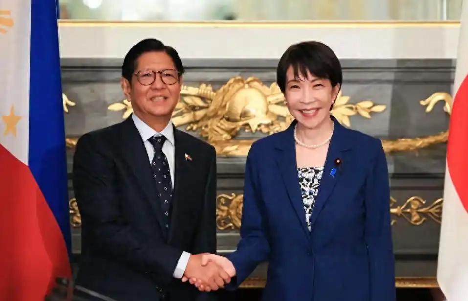 时间点掐得真准！美军舰刚闯仙宾礁，高市早苗和小马科斯就通了20分钟电话，背后的暗