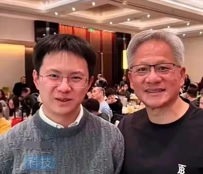 宇树和英伟达合作机器人，一夜之间跌落神坛，原本被国人寄予厚望的顶级科创巨头，转头