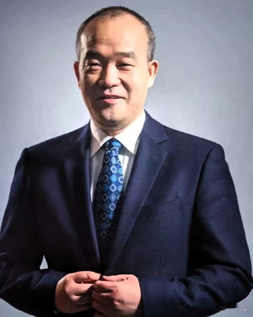 武大杨某媛硕士论文近几日出师下架，知网客服说需要作者联系学校出具撤稿函才能撤稿。