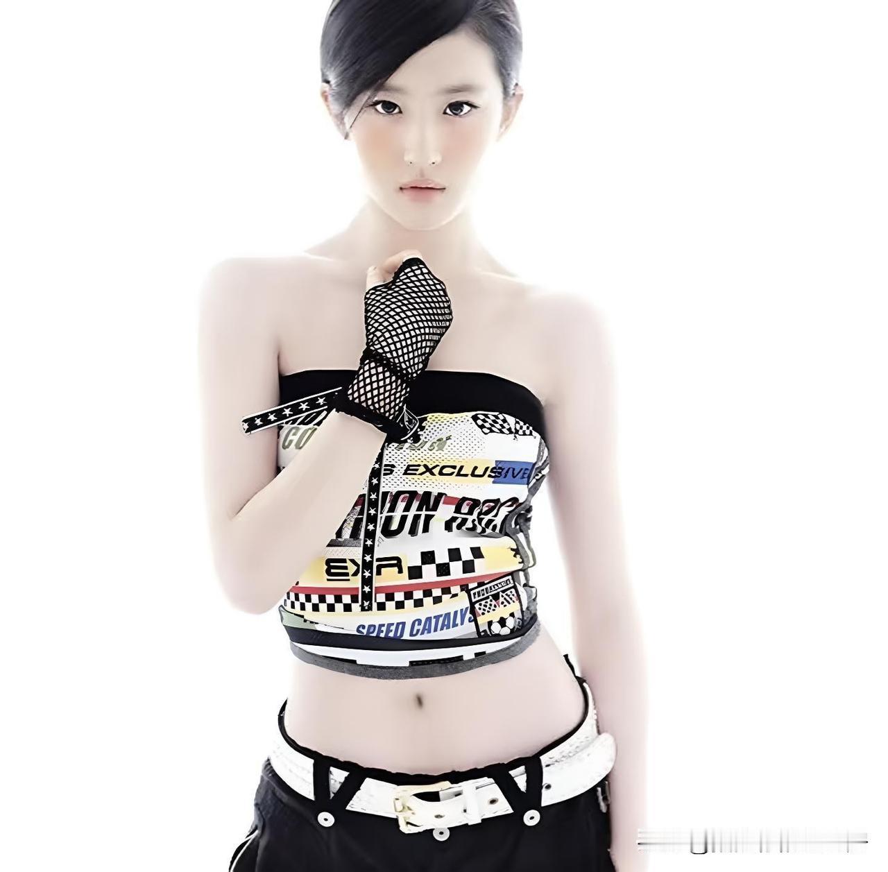 这是什么时候的刘亦菲？好青涩！刘亦菲仙女照 刘亦菲国风仙韵 刘亦菲公主感 刘亦菲