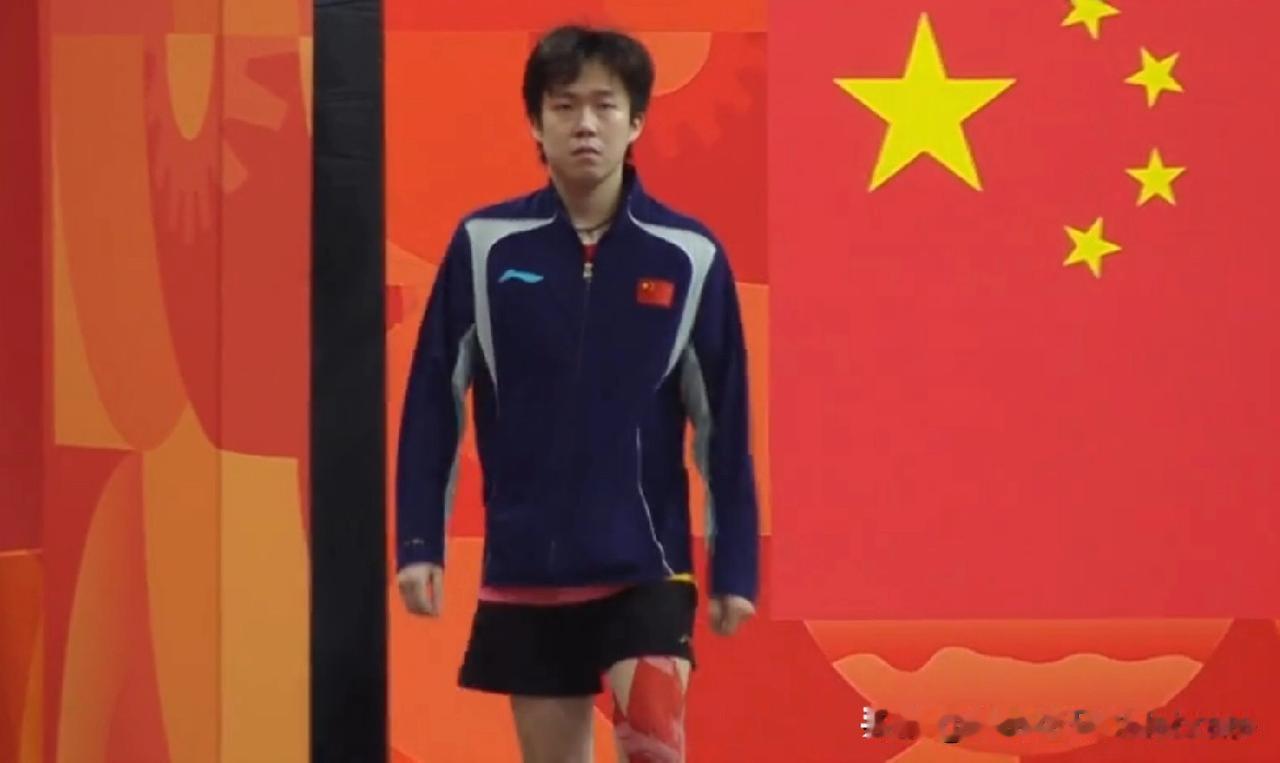 亚运会男单半决赛，王楚钦VS伊朗选手阿拉米扬的比赛正在进行，目前王楚钦大比分2: