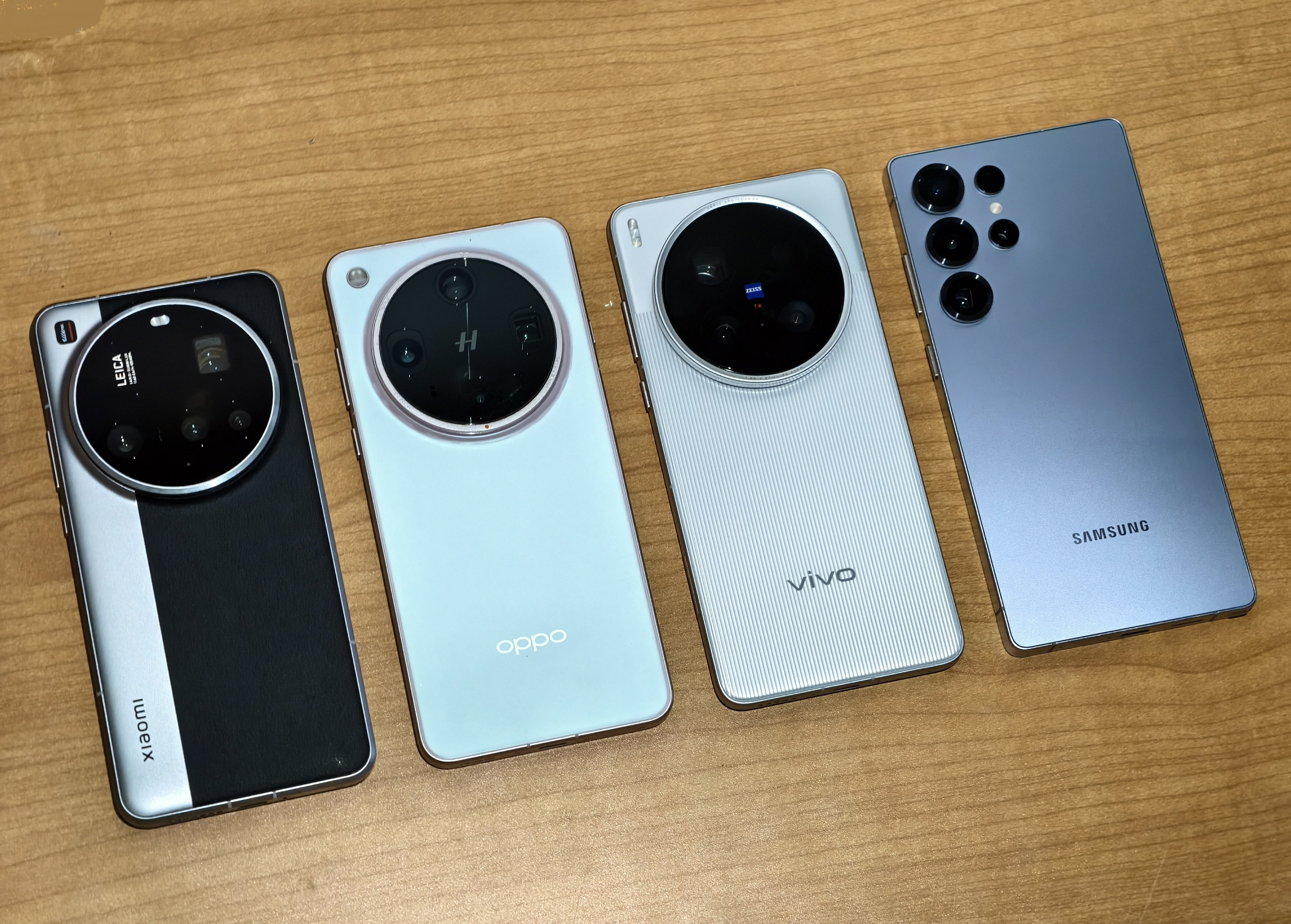 OPPO Find X8 Ultra、vivo X200 Ultra、三星 Ga