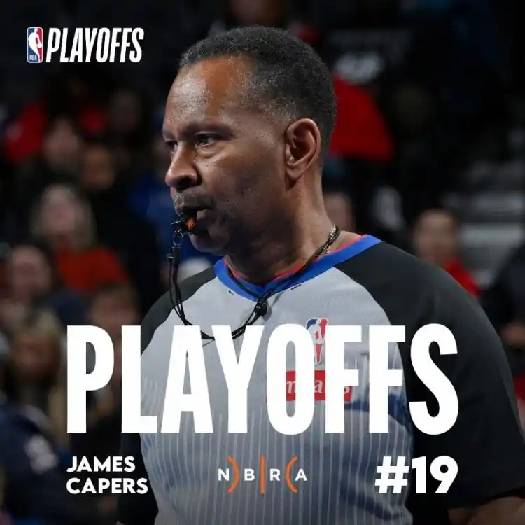 明天主裁：詹姆斯卡珀斯 