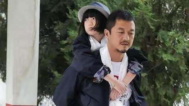 李亚鹏的令狐冲，给我们留下了美好的印象。他应该是一个好演员。也许名气大了，想法也