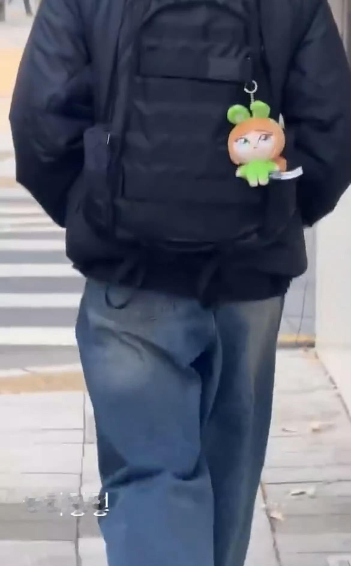 【互动一下】五一假期都带你的newjeans小玩偶去哪玩了，在评论区发照片⬇️ 
