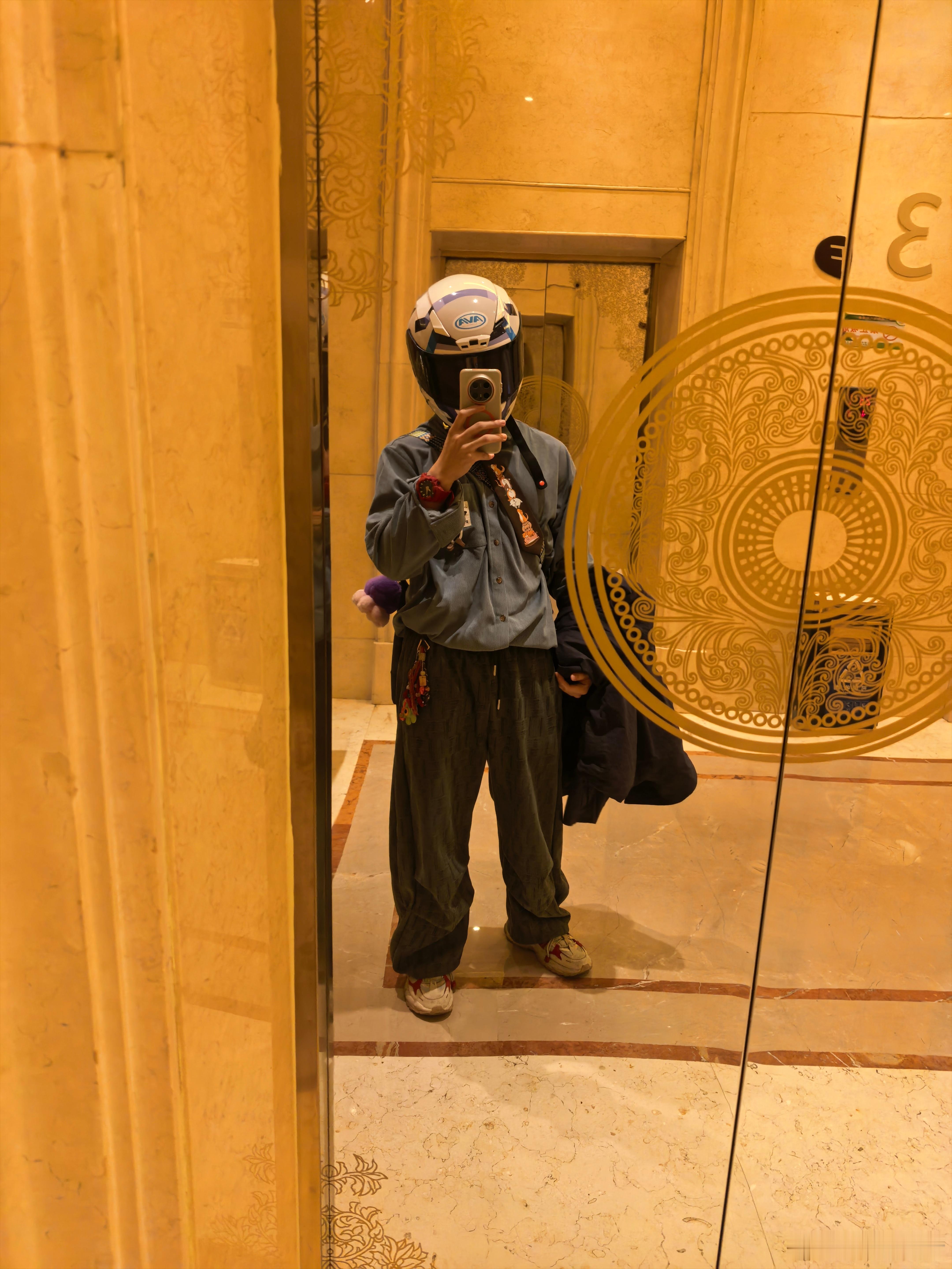 把自己拍矮也是一种能力 