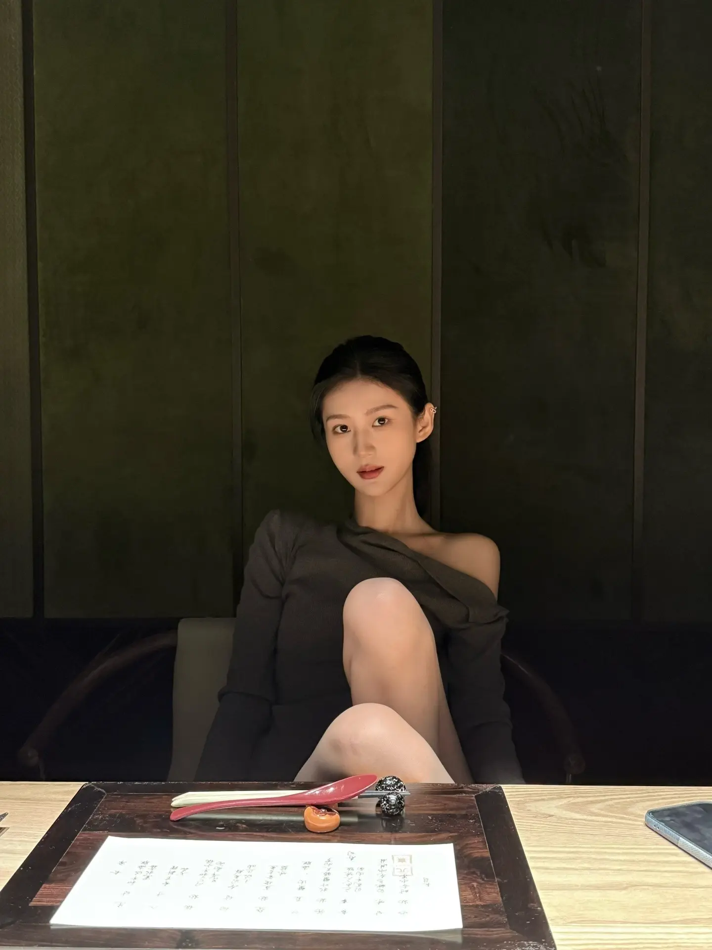 只想把自己养的越来越快乐平静 其他都不敢兴趣
