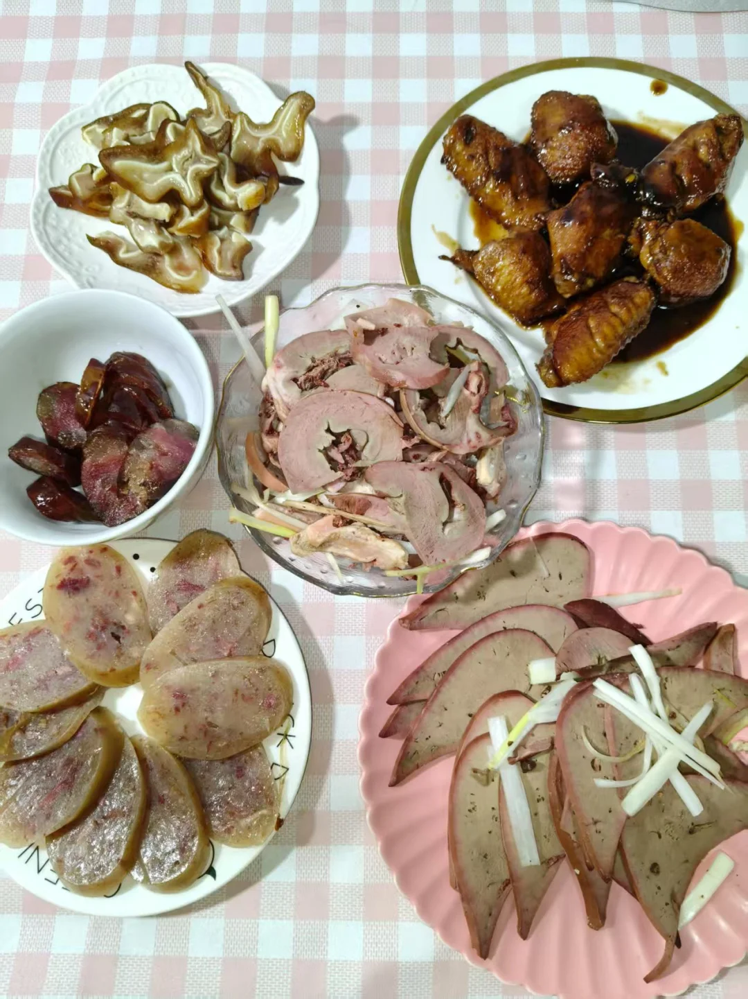 团团圆圆过大年