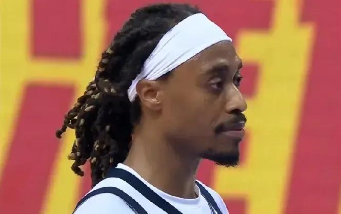 杜峰指导赌麦考尔终于赌对了！

麦考尔狂飙43分彻底粉碎外界质疑，广东东阳光客场