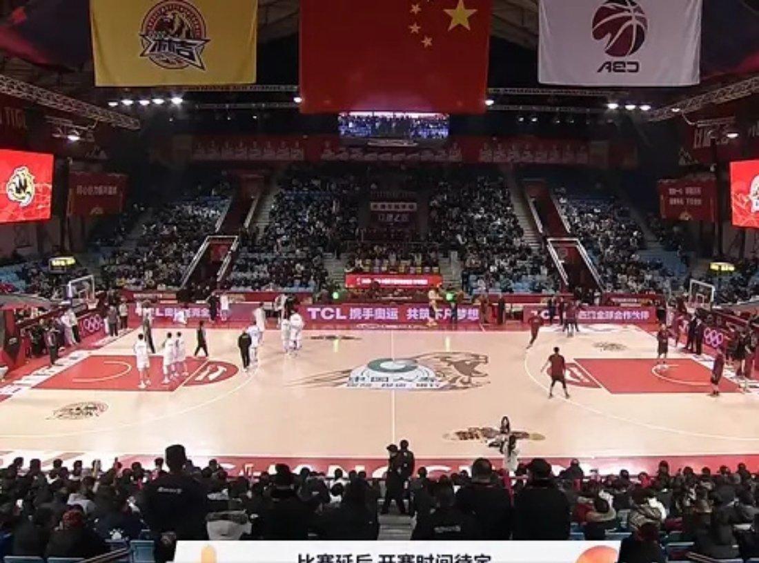 CBA突发“开天窗”！吉林山西之战延期半场引众怒，草台班子争议再升级CBA  1