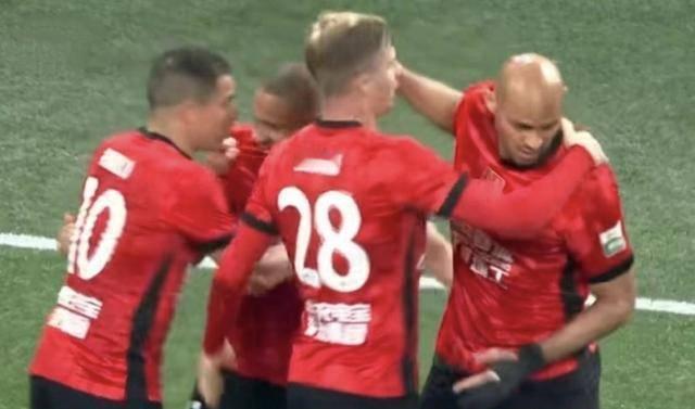 浙江惨败蓉城！王钰栋为何不进球了？另外浙江可以考虑引进徐正源来执教！我们都知道拥