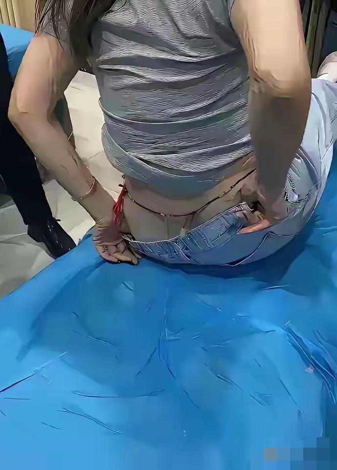 腰上戴红绳子啥意思？其实在古代是很有讲究的，你知道啥意思吗？红腰绳