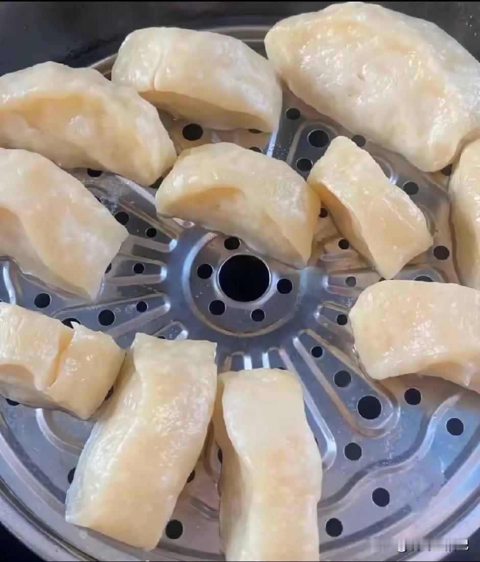 第一次做馒头，满分💯，你能给我打多少分[捂脸]