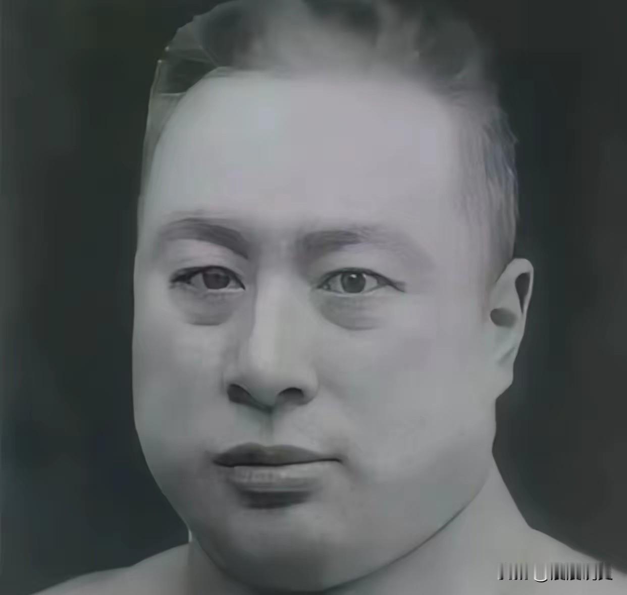 1931年，日军逼近齐齐哈尔，40岁少将谢珂下令开库取出99挺机枪，有人拦他说督