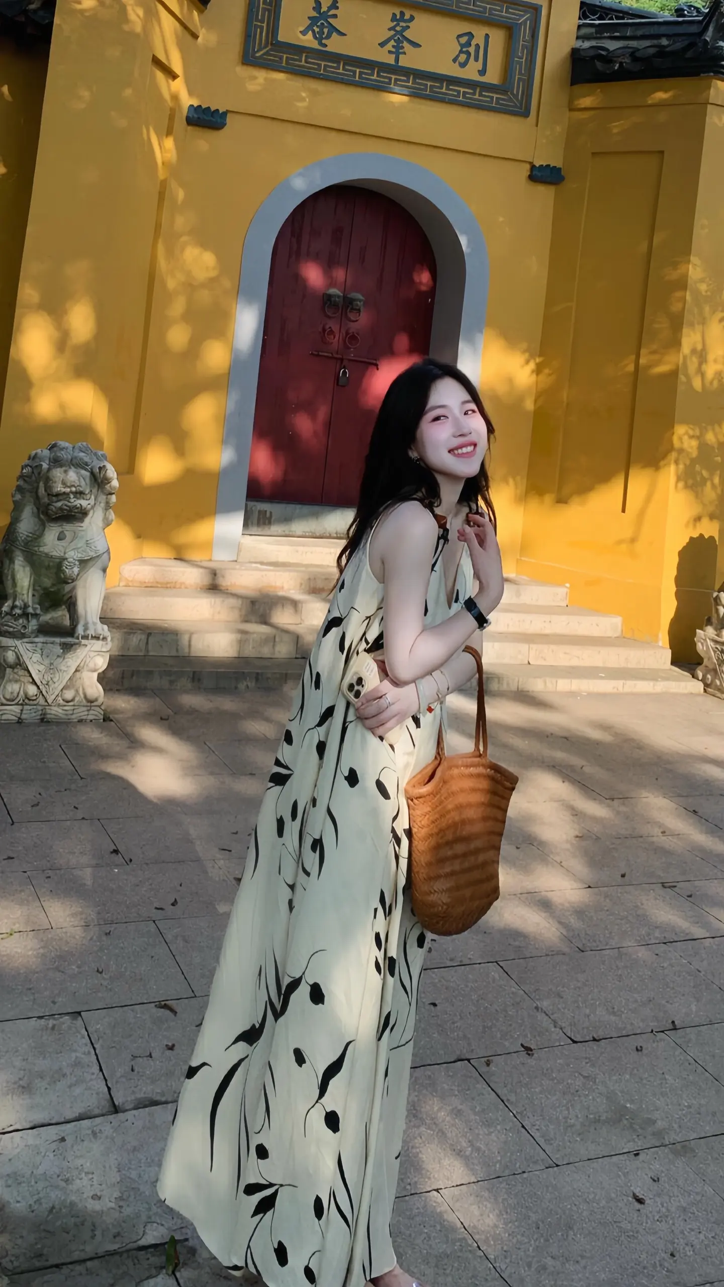出游穿搭 夏季穿搭 小裙子是夏天的入场券 夏天该有的样子 松弛感穿搭