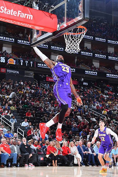 听说你今天又打哭了很多小黑子！