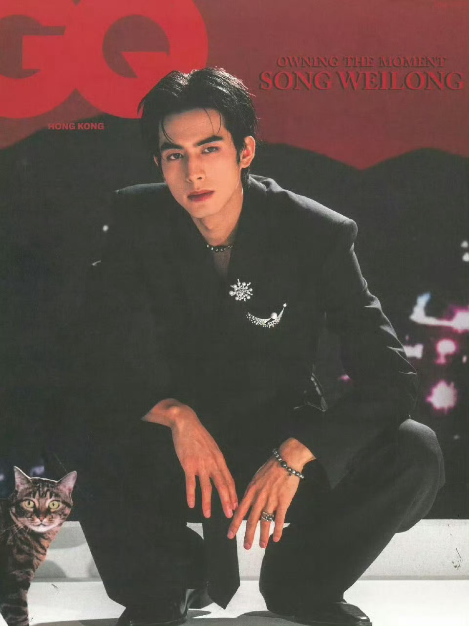宋威龙香港GQ五月刊封面 宋威龙亮相香港GQ五月刊封面，半年内第四本顶级男刊封面