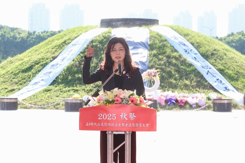 肯定郑丽文参加白色恐怖追思会！何志勇：两岸应和解、台湾向前看

梅花新闻网 简立