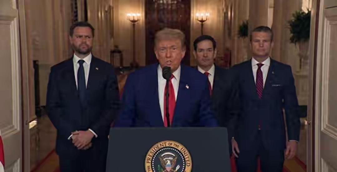 特朗普重返白宫后，美国对外政策确实发生了显著变化。这位曾承诺“不卷入无谓战争”的