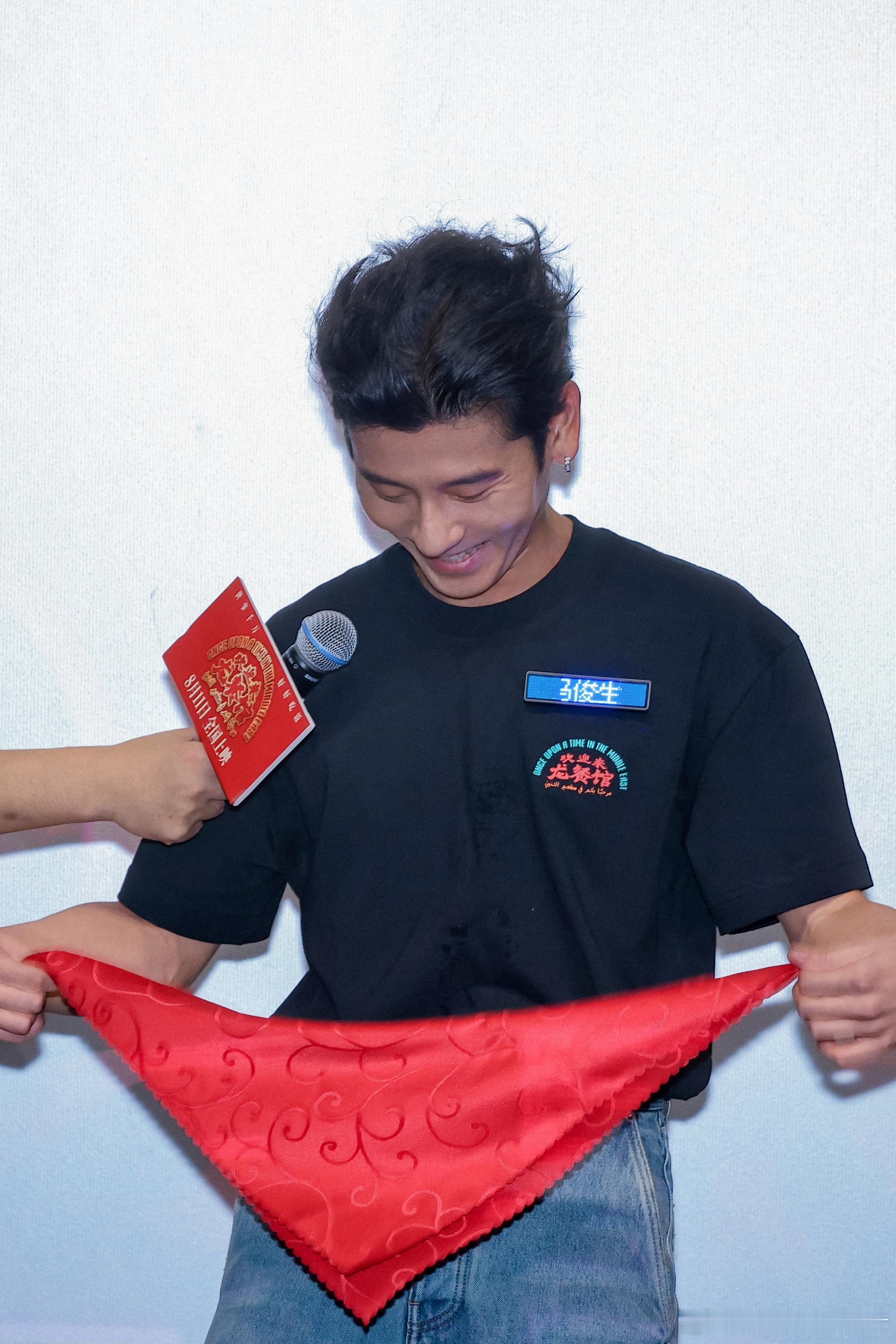 蒋奇明演技口碑蒋奇明演技真的没得说，戏路超级宽啊，感觉啥样的作品演绎的都是信手拈