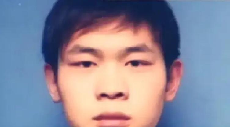 中国籍学生魏巍被“囚禁”在日本16年后，终于执行死刑。更出人意料的是，在临刑之前