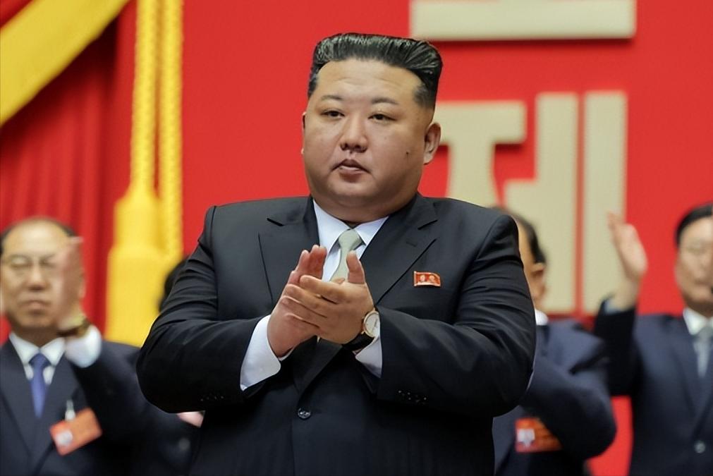 就在刚刚，
金正恩公开定性美国：恐怖主义国家。韩国：最敌对的国家。

3月24日