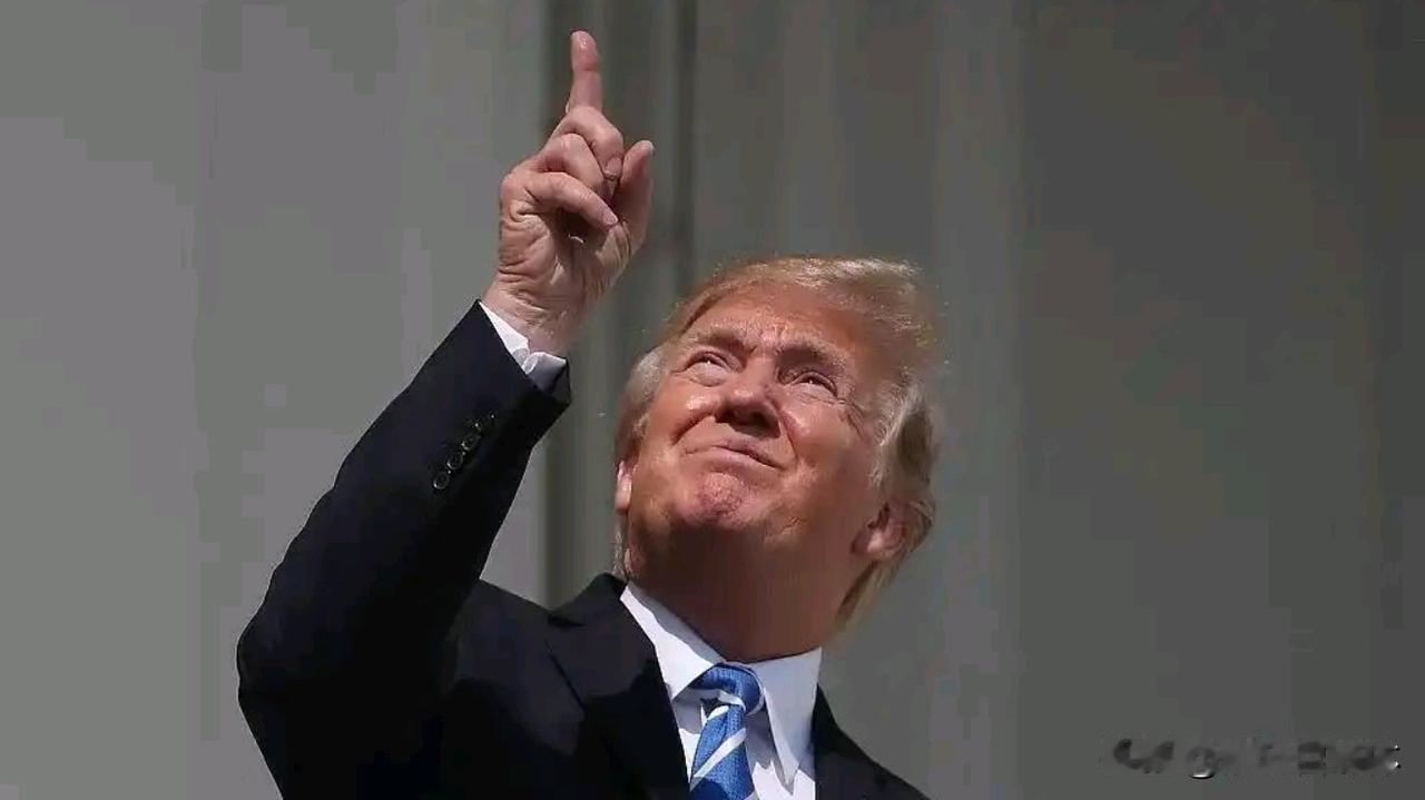G7阵线彻底撕裂！特朗普发难，西方对俄封锁骗局被戳穿
 
6月17日，法国埃维昂
